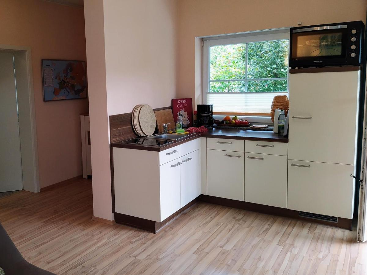 Entspannen Im Gruenen, Ferienwohnung Mit Eigenem Garten Keilberg Exteriör bild
