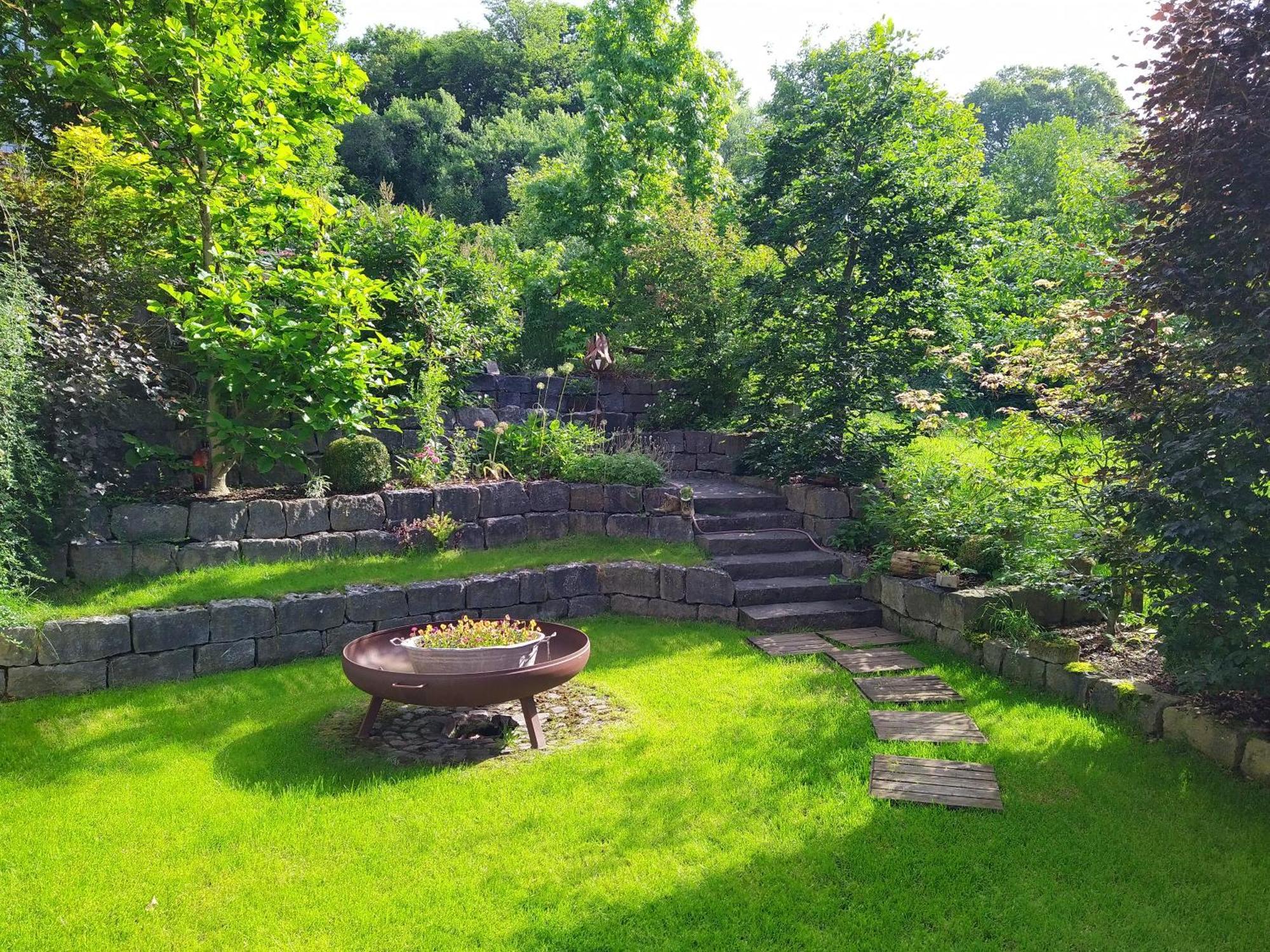 Entspannen Im Gruenen, Ferienwohnung Mit Eigenem Garten Keilberg Exteriör bild